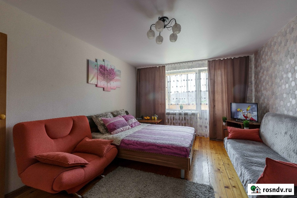 1-комнатная квартира, 51 м², 5/10 эт. в аренду посуточно в Смоленске Смоленск - изображение 1