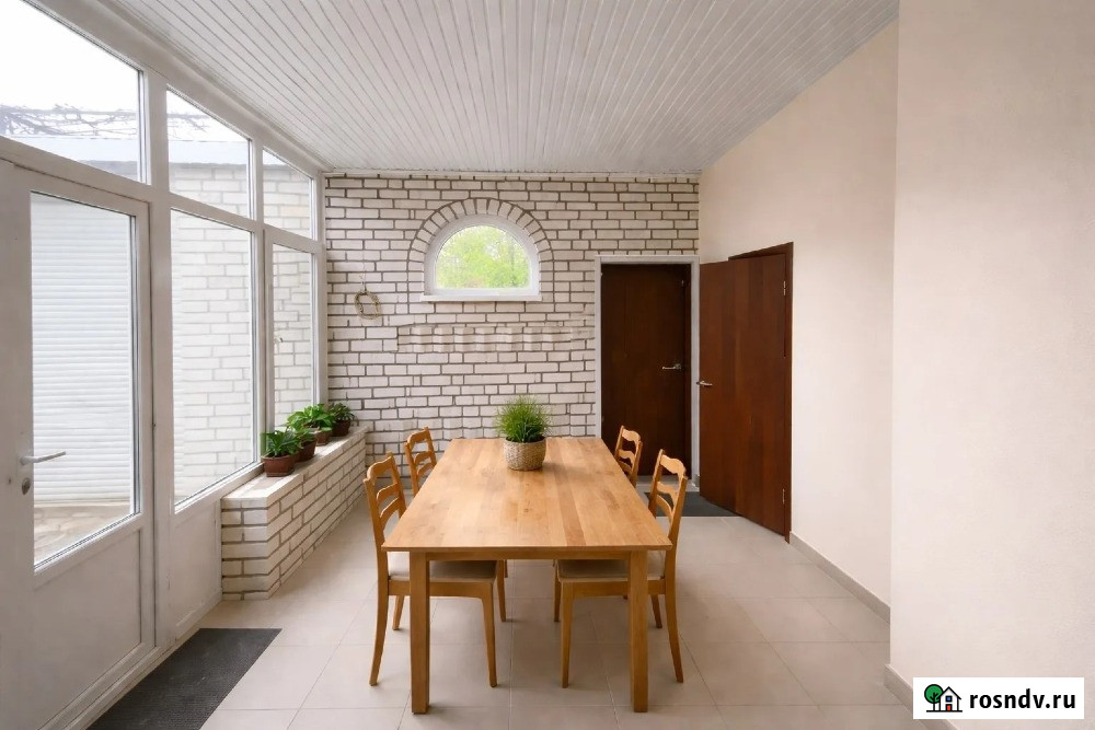 Дом 193 м² на участке 5.7 сот. в аренду на длительный срок в Армавире Армавир - изображение 1