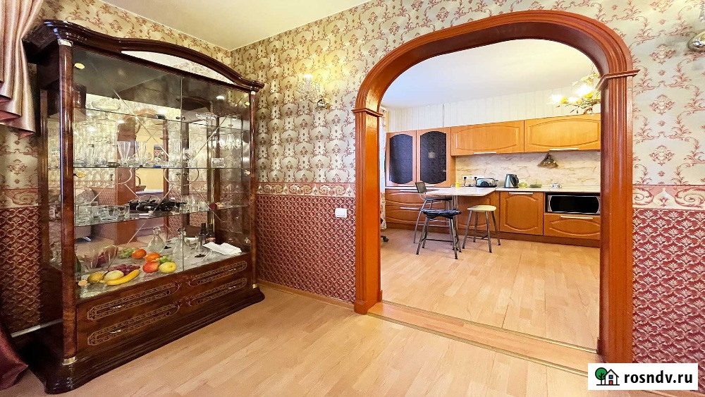 Дом 352 м² на участке 13 сот. на продажу в Шлиссельбурге Шлиссельбург - изображение 3