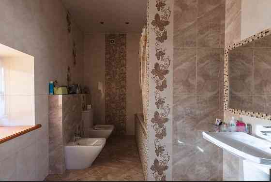 Коттедж 272 м² на участке 4 сот. на продажу в Красноярске Красноярск