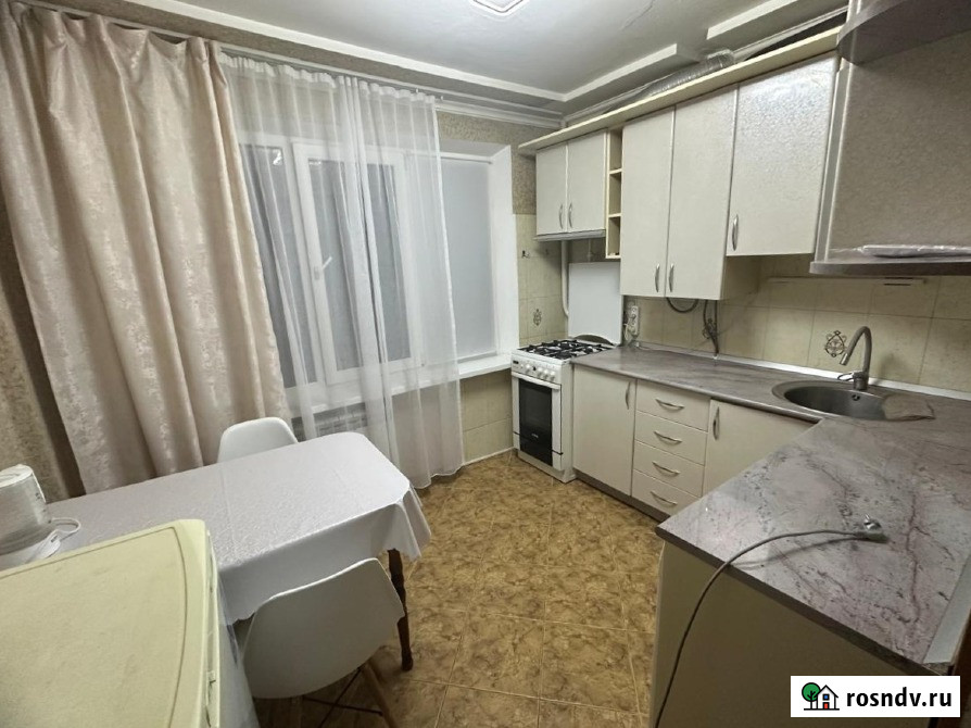 1-комнатная квартира, 34.8 м², 1/5 эт. в аренду на длительный срок в Армавире Армавир - изображение 1