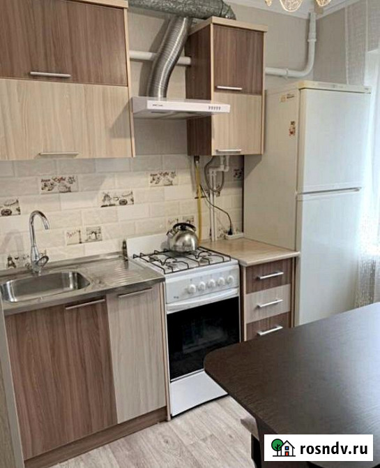 1-комнатная квартира, 30 м², 1/5 эт. в аренду на длительный срок в Армавире Армавир - изображение 1