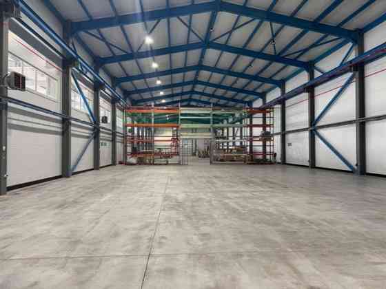 Аренда отапливаемых ангаров 1300 м² и 1500 м² с двумя кран-балками на 5 т Санкт-Петербург