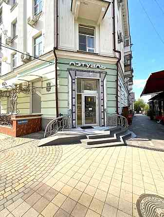 Сдается коммерческое помещение 212 кв.м в центре города Армавир