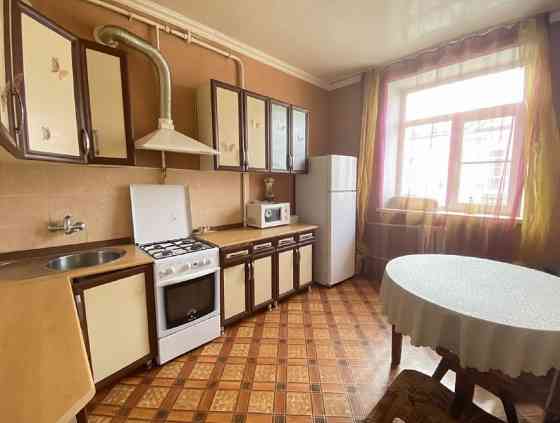 2-комнатная квартира, 59.5 м², 4/4 эт. в аренду на длительный срок в Армавире Армавир