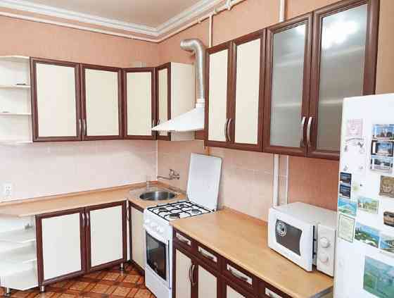 2-комнатная квартира, 59.5 м², 4/4 эт. в аренду на длительный срок в Армавире Армавир
