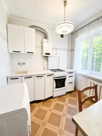 2-комнатная квартира, 42.8 м², 3/5 эт. на продажу в Армавире Армавир