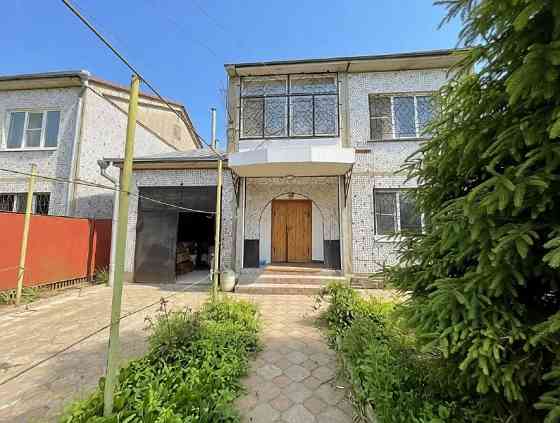 Дом 230 м² на участке 8.3 сот. на продажу в Армавире Армавир