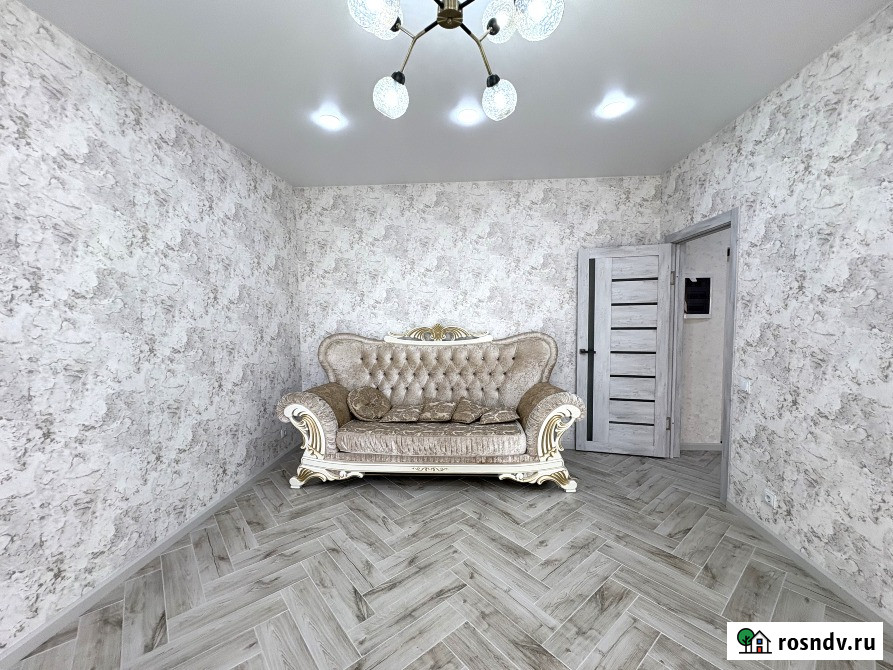 1-комнатная квартира, 45 м², 3/6 эт. в аренду на длительный срок в Армавире Армавир - изображение 3