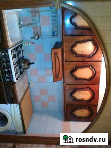 2-комнатная квартира, 45 м², 4/5 эт. в аренду на длительный срок в Энгельсе Энгельс - изображение 1