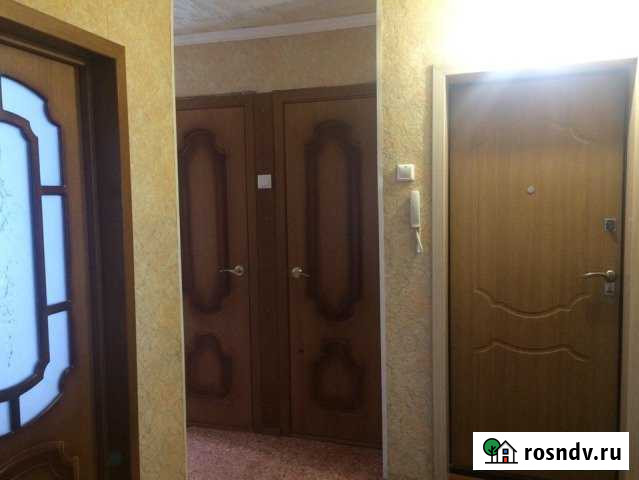 4-комнатная квартира, 58 м², 1/5 эт. на продажу в Асино Асино - изображение 1