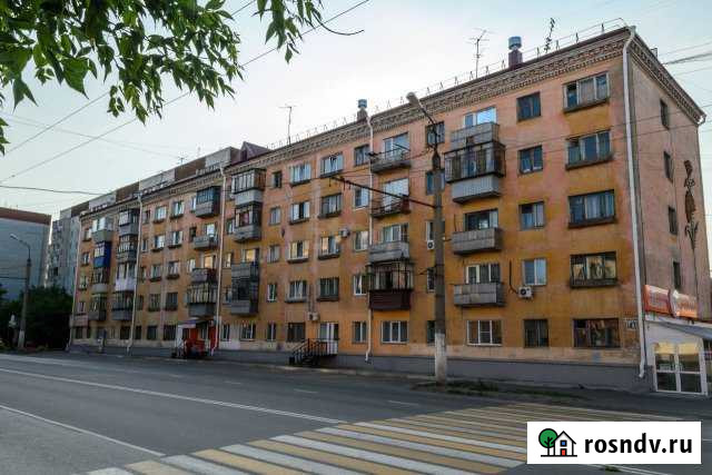 Комната 10 м² в 1-ком. кв., 1/5 эт. в аренду на длительный срок в Кургане Курган - изображение 1