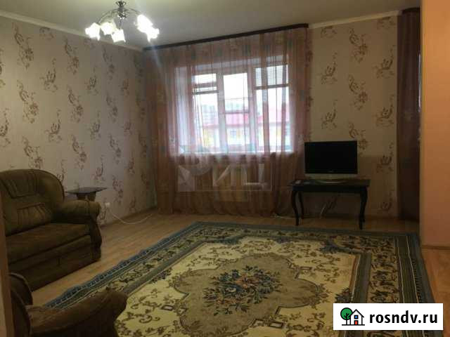 3-комнатная квартира, 80 м², 4/14 эт. в аренду на длительный срок в Сургуте Сургут - изображение 1