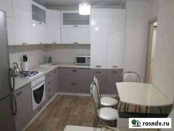 2-комнатная квартира, 60 м², 1/4 эт. в аренду посуточно в Батайске Батайск