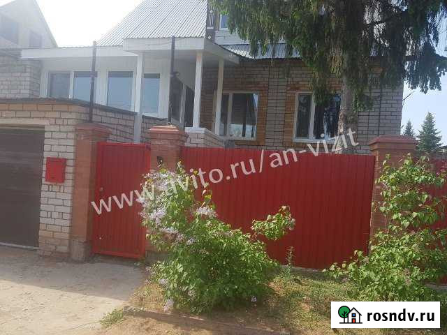 Коттедж 200 м² на участке 7.6 сот. на продажу в Кинеле Кинель - изображение 1