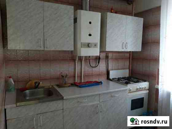 2-комнатная квартира, 50 м², 3/5 эт. в аренду на длительный срок в Азове Азов