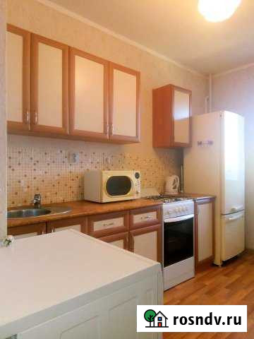 2-комнатная квартира, 56 м², 5/10 эт. в аренду на длительный срок в Нижнекамске Нижнекамск - изображение 1