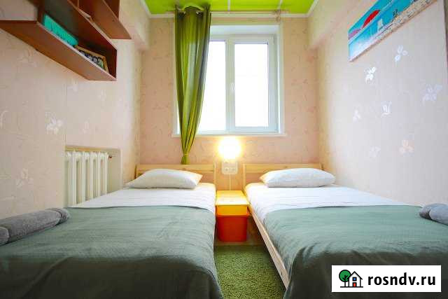 3-комнатная квартира, 80 м², 8/9 эт. в аренду посуточно в Омске Омск - изображение 1