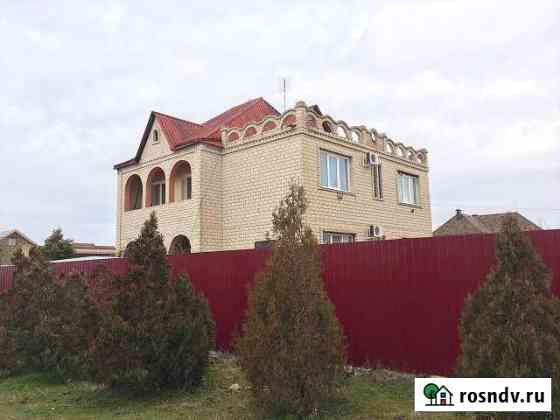 Коттедж 245 м² на участке 10 сот. на продажу в Армянске Армянск