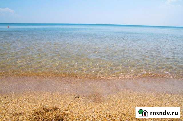 Комната 20 м² в 1-ком. кв., 1/4 эт. в аренду посуточно в Приморском Приморский - изображение 1