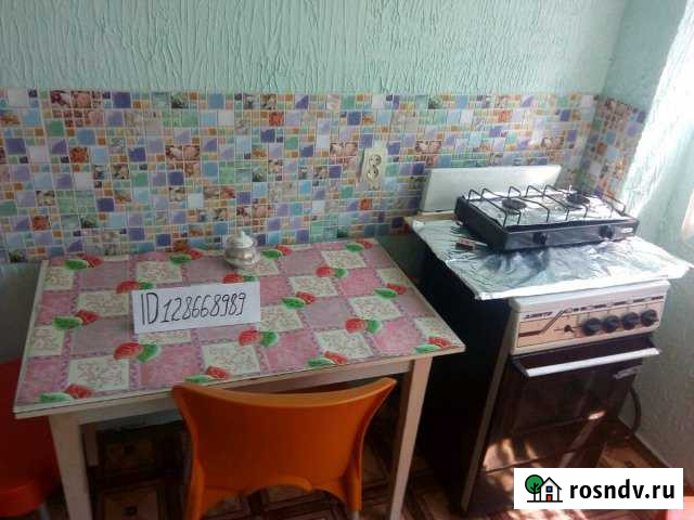 3-комнатная квартира, 52 м², 1/2 эт. в аренду посуточно в Алупке Алупка - изображение 1