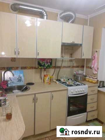 2-комнатная квартира, 50 м², 3/5 эт. в аренду на длительный срок в Армавире Армавир - изображение 1