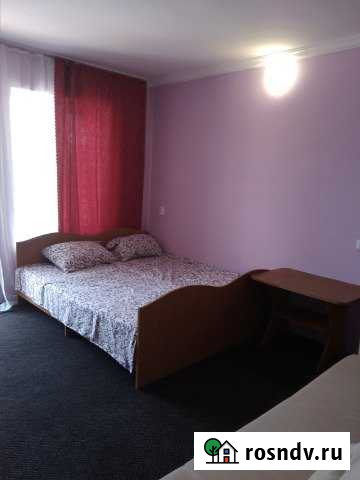 Комната 13 м² в 1-ком. кв., 1/2 эт. в аренду на длительный срок в Витязево Витязево - изображение 1