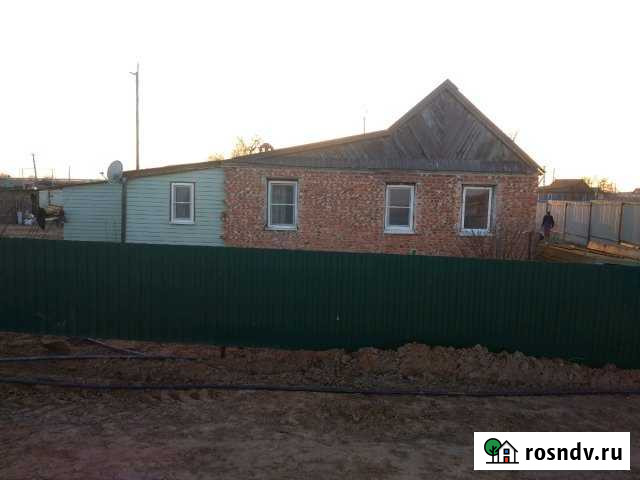 Дом 80 м² на участке 15 сот. в аренду посуточно в Камызяке Камызяк - изображение 1