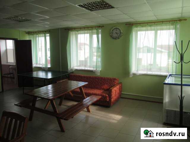 Таунхаус 200 м² на участке 3 сот. в аренду посуточно в Пскове Псков - изображение 1