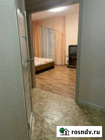 1-комнатная квартира, 32 м², 3/5 эт. в аренду посуточно в Железногорске Красноярского края Железногорск - изображение 1