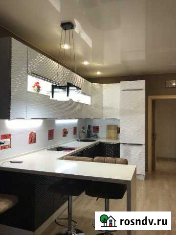 3-комнатная квартира, 89 м², 14/16 эт. в аренду посуточно в Иркутске Иркутск - изображение 1