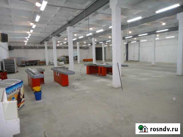 Торговое помещение, 1300 кв.м. Усть-Катав - изображение 1