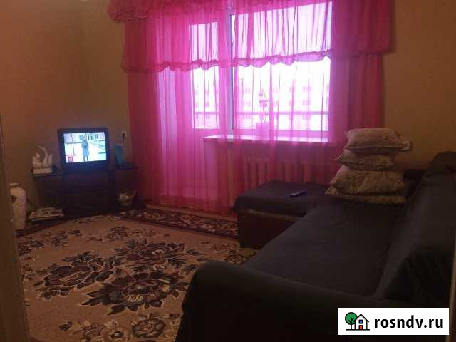 1-комнатная квартира, 36 м², 3/5 эт. в аренду посуточно в Назарово Назарово - изображение 1