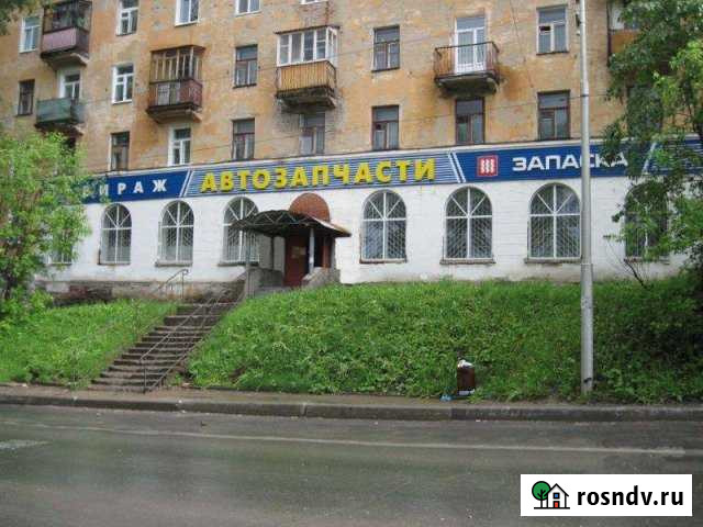Торговое помещение, 240 кв.м. Соликамск - изображение 1