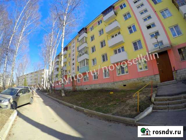 2-комнатная квартира, 44 м², 1/5 эт. в аренду на длительный срок в Клине Клин - изображение 1