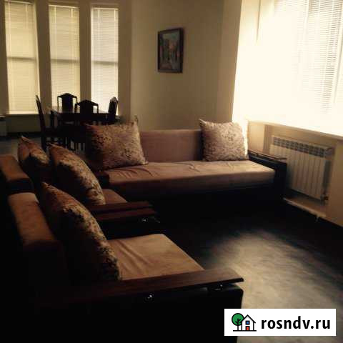 Дом 250 м² на участке 3 сот. в аренду на длительный срок в Черкесске Черкесск - изображение 1