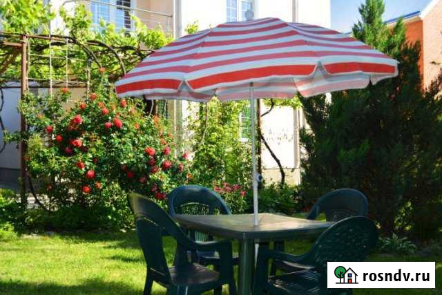 Комната 16 м² в 1-ком. кв., 1/1 эт. в аренду посуточно в Новомихайловском кп Новомихайловский кп - изображение 1