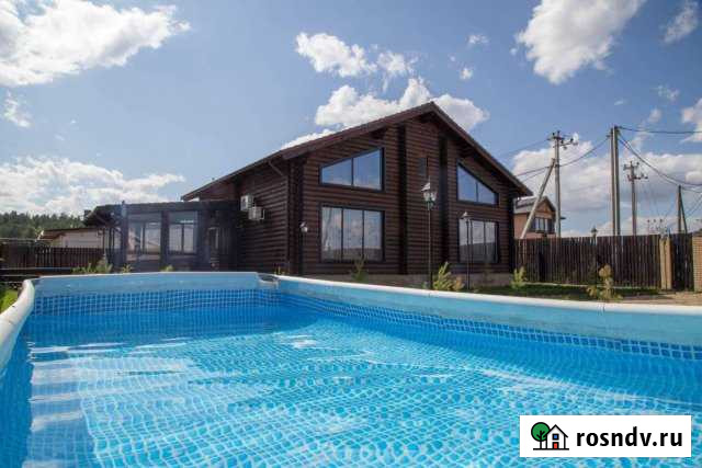 Коттедж 246 м² на участке 7.6 сот. в аренду посуточно в Бобровском Бобровский - изображение 1