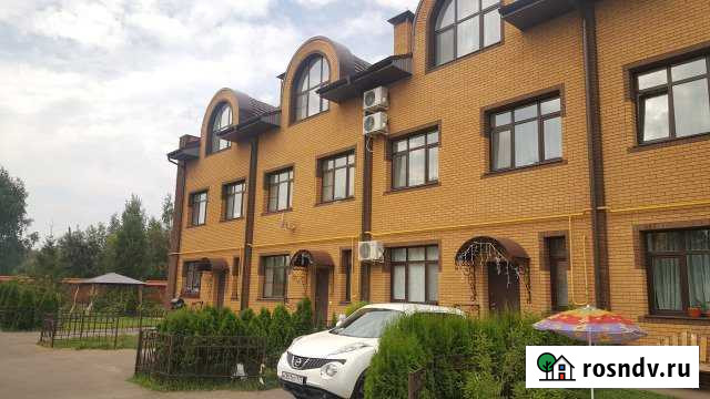 Таунхаус 150 м² на участке 2 сот. в аренду на длительный срок в Троицке Московской области Троицк - изображение 1