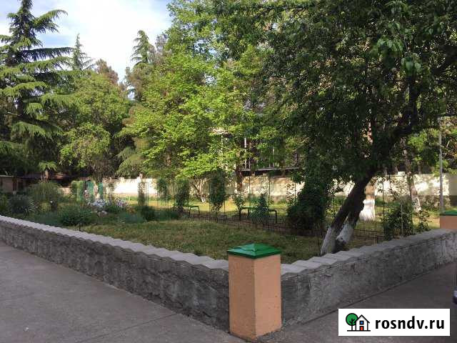 3-комнатная квартира, 55 м², 1/1 эт. в аренду посуточно в Алуште Алушта - изображение 1