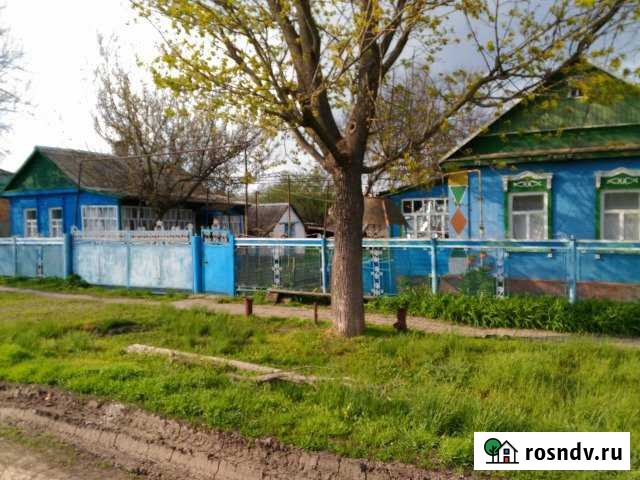 Дом 55 м² на участке 15.5 сот. на продажу в Зернограде Зерноград - изображение 1