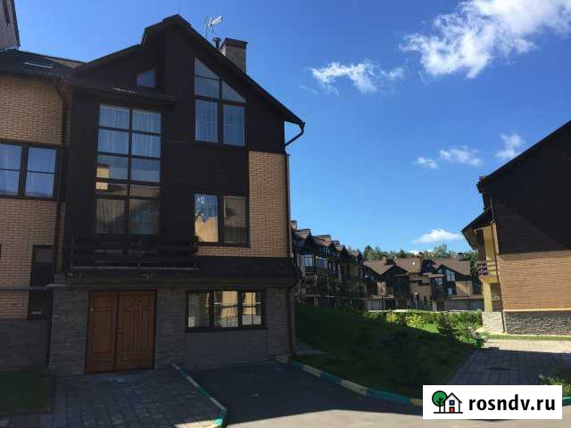 Таунхаус 256 м² на участке 3 сот. на продажу в Москве Москва - изображение 1