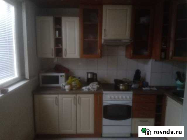 3-комнатная квартира, 59 м², 1/9 эт. в аренду на длительный срок в Мурманске Мурманск - изображение 1