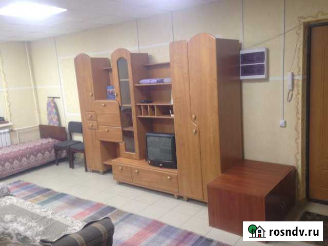 3-комнатная квартира, 57 м², 1/5 эт. в аренду посуточно в Кунгуре Кунгур - изображение 1