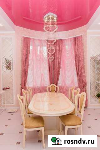 Коттедж 570 м² на участке 15 сот. в аренду посуточно в Речицах Речицы - изображение 1