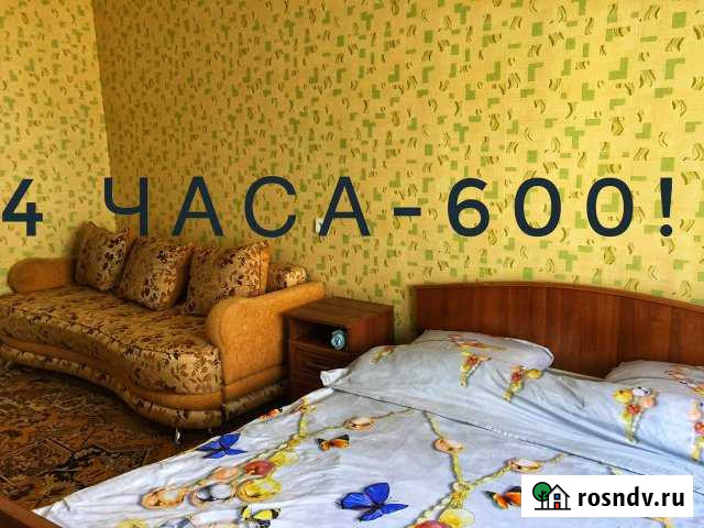 1-комнатная квартира, 40 м², 2/10 эт. в аренду посуточно в Железногорске Курской области Железногорск - изображение 1