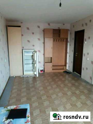 Комната 32 м² в 2-ком. кв., 6/9 эт. на продажу в Нижнекамске Нижнекамск - изображение 1