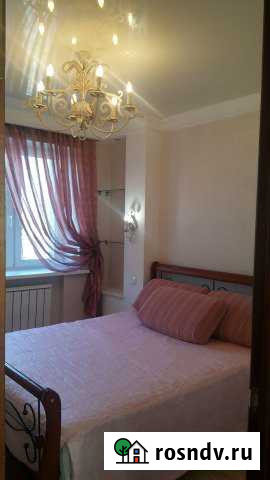 3-комнатная квартира, 60 м², 3/5 эт. в аренду посуточно в Находке Находка - изображение 1