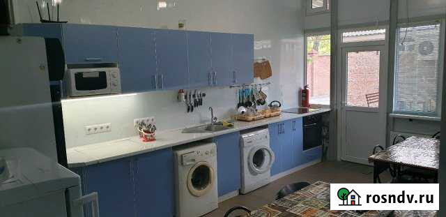 Дом 130 м² на участке 6 сот. в аренду на длительный срок в Таганроге Таганрог - изображение 1