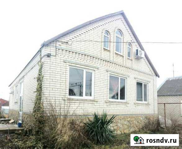 Комната 80 м² в 5-ком. кв., 2/2 эт. в аренду посуточно в Славянске-на-Кубани Славянск-на-Кубани - изображение 1